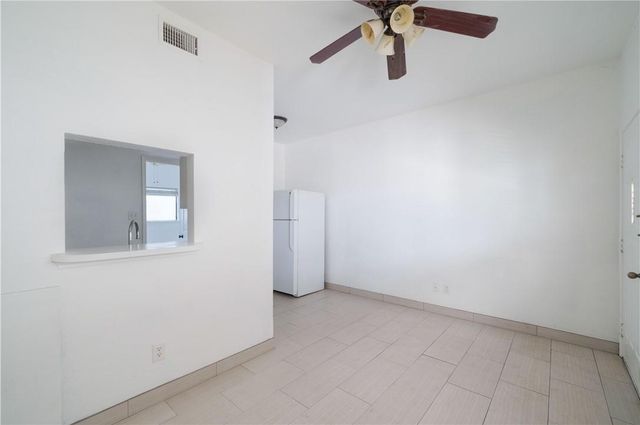 2605 Enfield RD 110, Austin, TX 78703