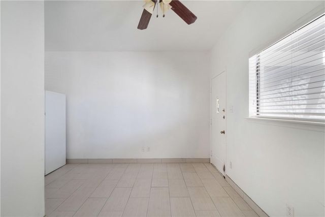 2605 Enfield RD 110, Austin, TX 78703