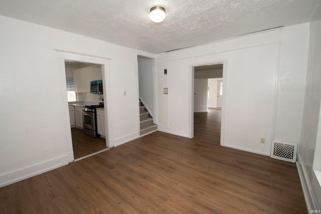 1604 Frances Avenue, Elkhart, IN 46516