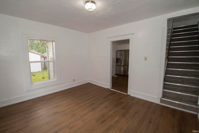 1604 Frances Avenue, Elkhart, IN 46516