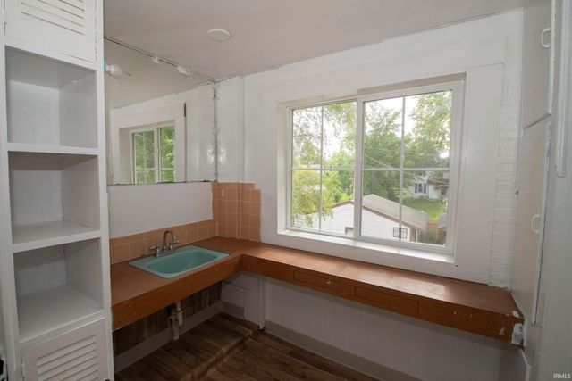 1604 Frances Avenue, Elkhart, IN 46516