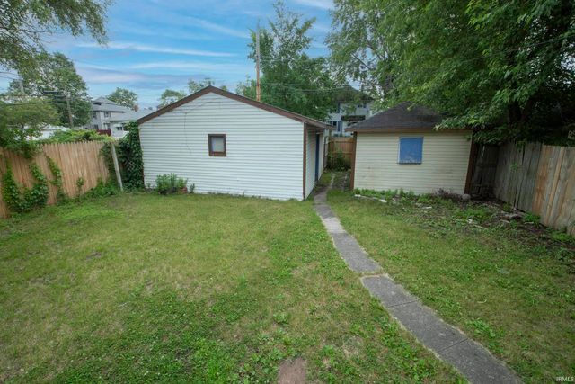 1604 Frances Avenue, Elkhart, IN 46516