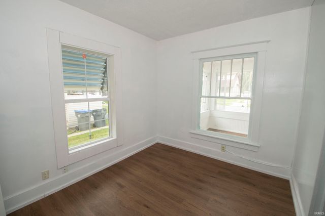 1604 Frances Avenue, Elkhart, IN 46516