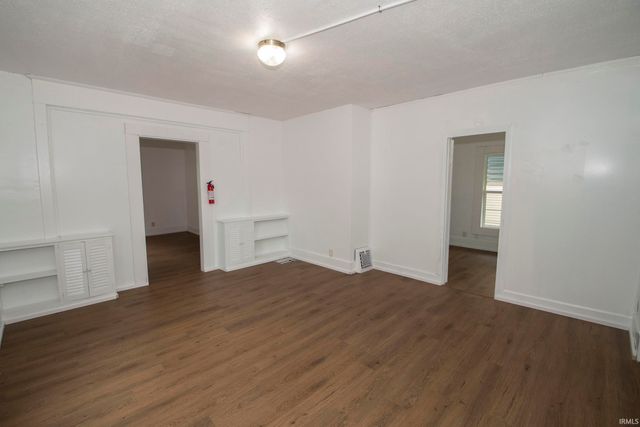 1604 Frances Avenue, Elkhart, IN 46516