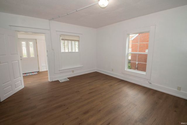1604 Frances Avenue, Elkhart, IN 46516