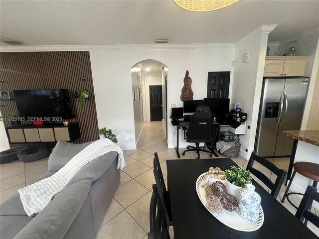 12446 SW 198th St, Miami, FL 33177