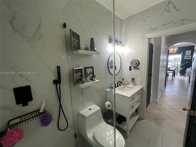 12446 SW 198th St, Miami, FL 33177