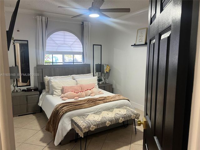 12446 SW 198th St, Miami, FL 33177