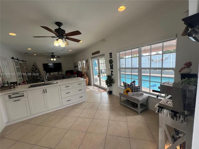 12446 SW 198th St, Miami, FL 33177