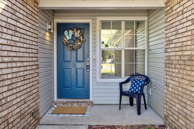 479 Cascabellas Street, Mary Esther, FL 32569