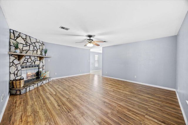 479 Cascabellas Street, Mary Esther, FL 32569