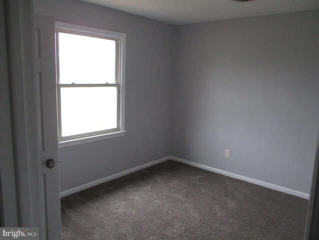 929 JACKSONVILLE RD, Burlington, NJ 08016