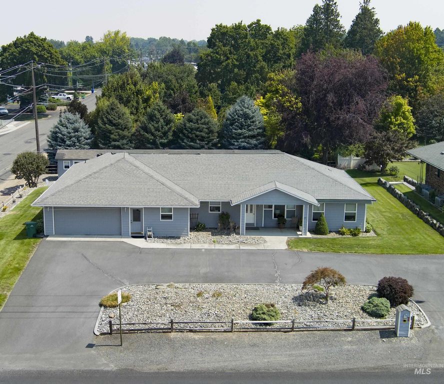 3203 4th Street, Lewiston, ID 83501 photo 1