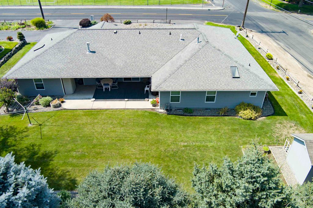 3203 4th Street, Lewiston, ID 83501 photo 4