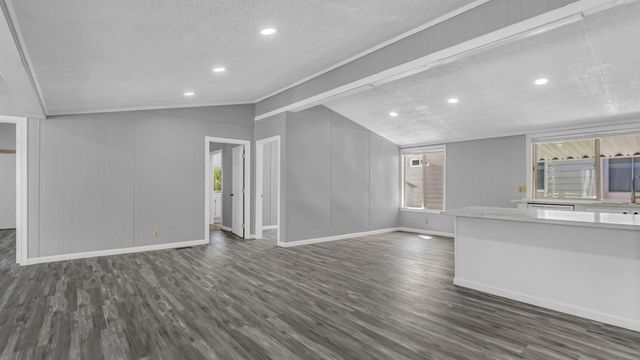 353 Mill Pond 353, San Jose, CA 95125