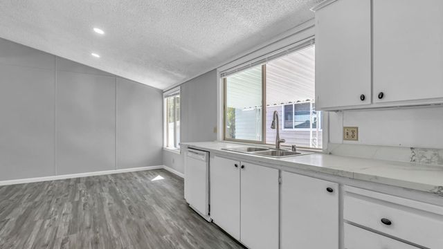 353 Mill Pond 353, San Jose, CA 95125