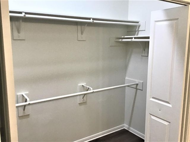 15207 Henderson Point Drive, Cypress, TX 77429