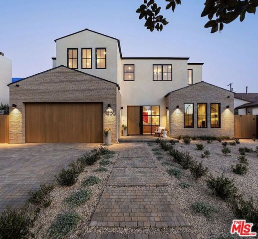 11500 Kingsland Street, Los Angeles, CA 90066