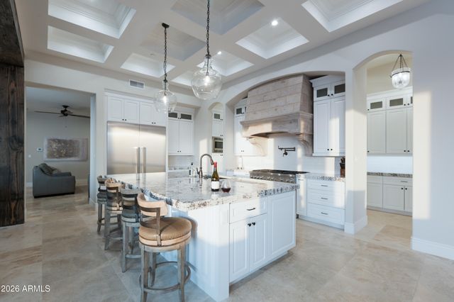 11346 E MONUMENT Drive, Scottsdale, AZ 85262