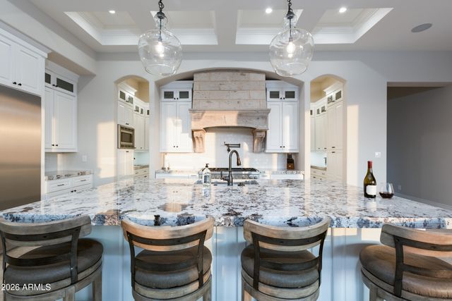 11346 E MONUMENT Drive, Scottsdale, AZ 85262