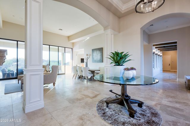 11346 E MONUMENT Drive, Scottsdale, AZ 85262