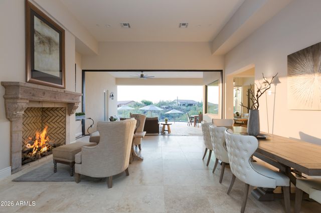 11346 E MONUMENT Drive, Scottsdale, AZ 85262