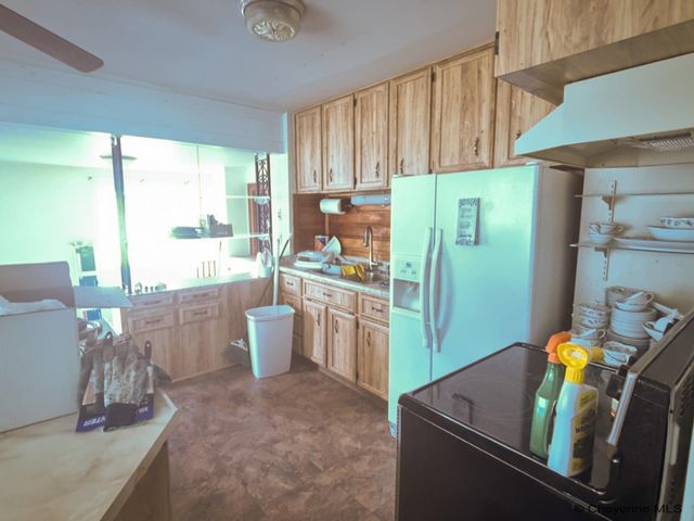 3528 DUFF AVE, Cheyenne, WY 82001
