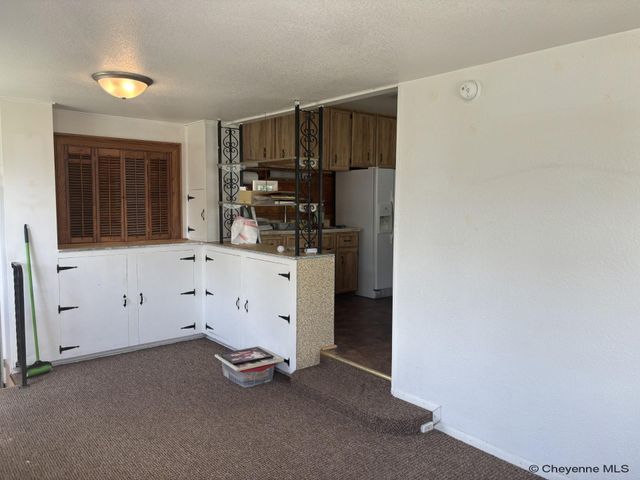 3528 DUFF AVE, Cheyenne, WY 82001