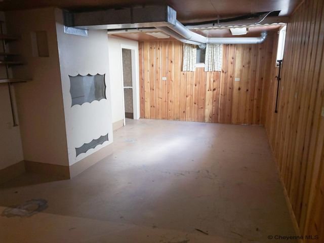 3528 DUFF AVE, Cheyenne, WY 82001