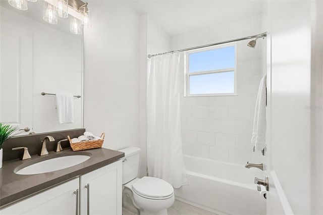 32423 ROSEWOOD MEADOW LANE, Wesley Chapel, FL 33543