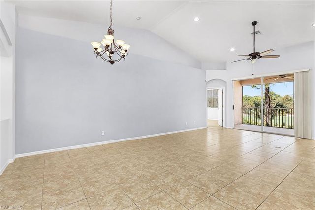 9180 Spanish Moss WAY # 922, Bonita Springs, FL 34135