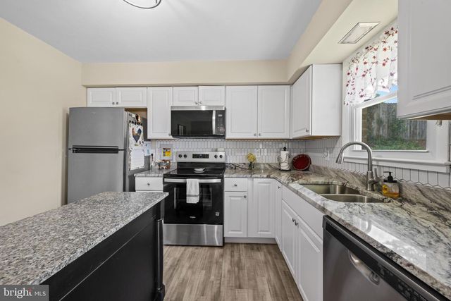 108 HIRTLAND AVE, Hanover, PA 17331