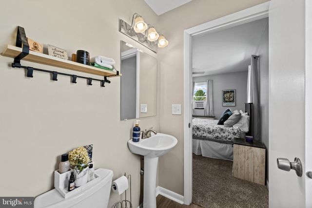 108 HIRTLAND AVE, Hanover, PA 17331