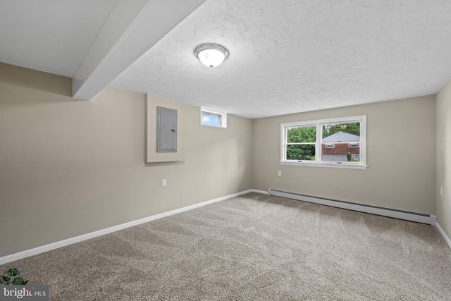 108 HIRTLAND AVE, Hanover, PA 17331
