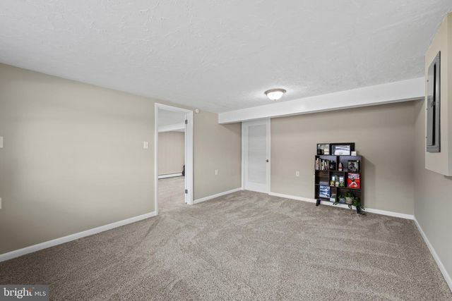 108 HIRTLAND AVE, Hanover, PA 17331