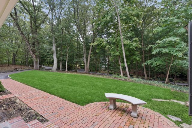 614 Twin Hills Court, Northport, NY 11768