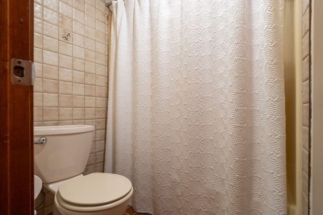 18 Winter Street E, Foxboro, MA 02035