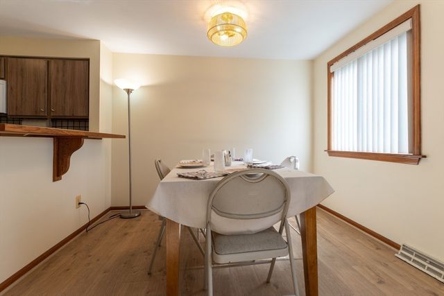 18 Winter Street E, Foxboro, MA 02035