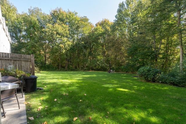 18 Winter Street E, Foxboro, MA 02035