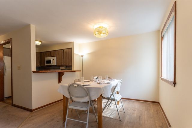 18 Winter Street E, Foxboro, MA 02035