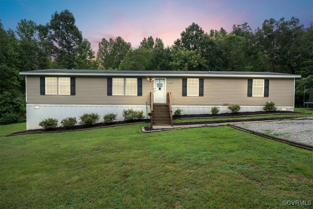 4627-B Powhatan Lakes Rd, Powhatan, VA 23139