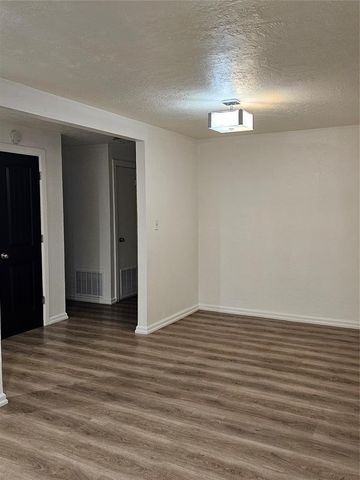 1222 Camden Way, Norman, OK 73069