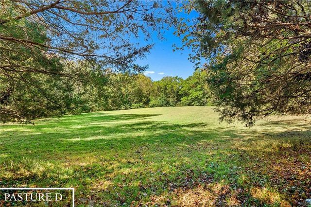 1736 Airline School Rd, Bowersville, GA 30516