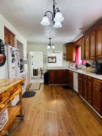 2016 S Riley, Shelbyville, IN 46176