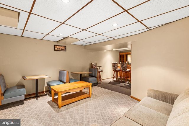 2 FOX RUN, Garnet Valley, PA 19060