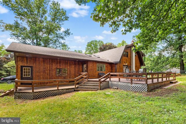 2 FOX RUN, Garnet Valley, PA 19060