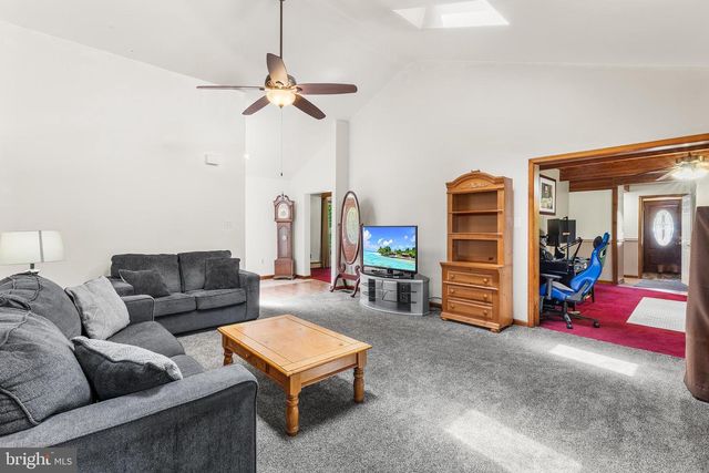 2 FOX RUN, Garnet Valley, PA 19060