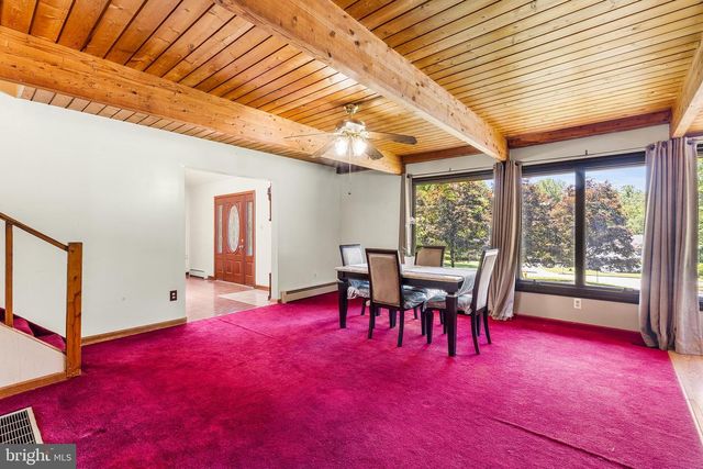 2 FOX RUN, Garnet Valley, PA 19060