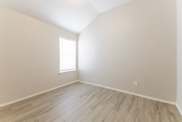 2049 Hollow Creek Drive, Dallas, TX 75253