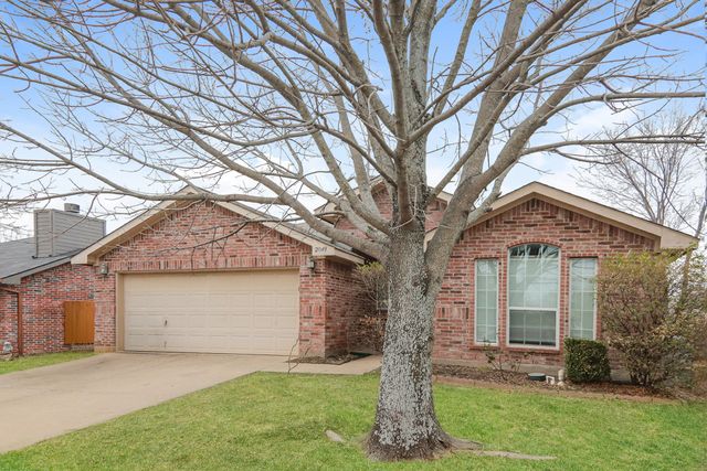 2049 Hollow Creek Drive, Dallas, TX 75253